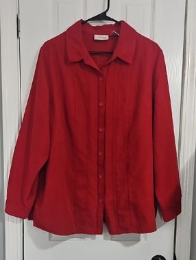 Studio Works Red Women's Collared Button-Up Shirt